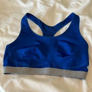 Nike Dri-fit sports bra size S